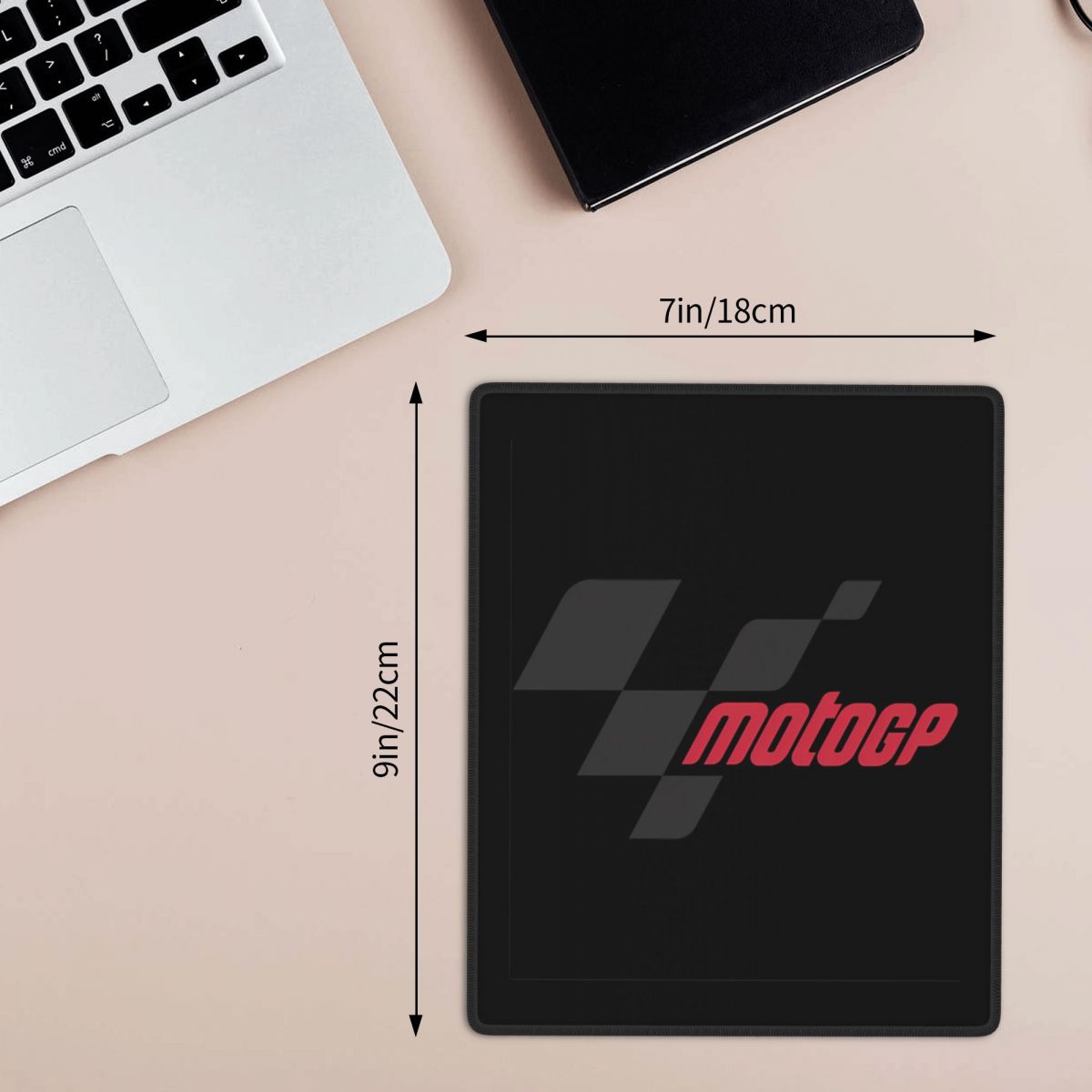 Moto GP Logo Essential 7x9 in  - Laptop Accessories Essential avis et prix